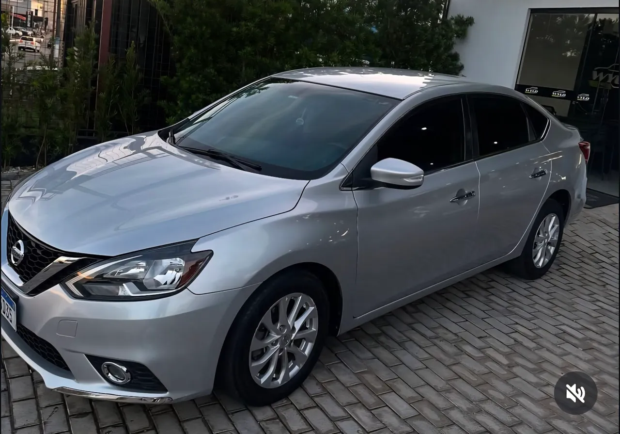 Sentra 2016/2017 - Impecável