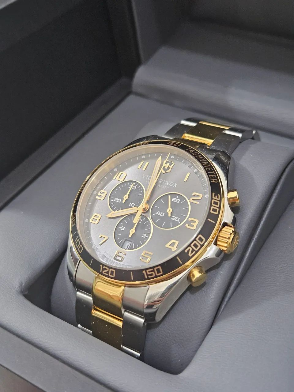 Relógio Victorinox fieldforce - Acessórios - Vila Menck, Osasco