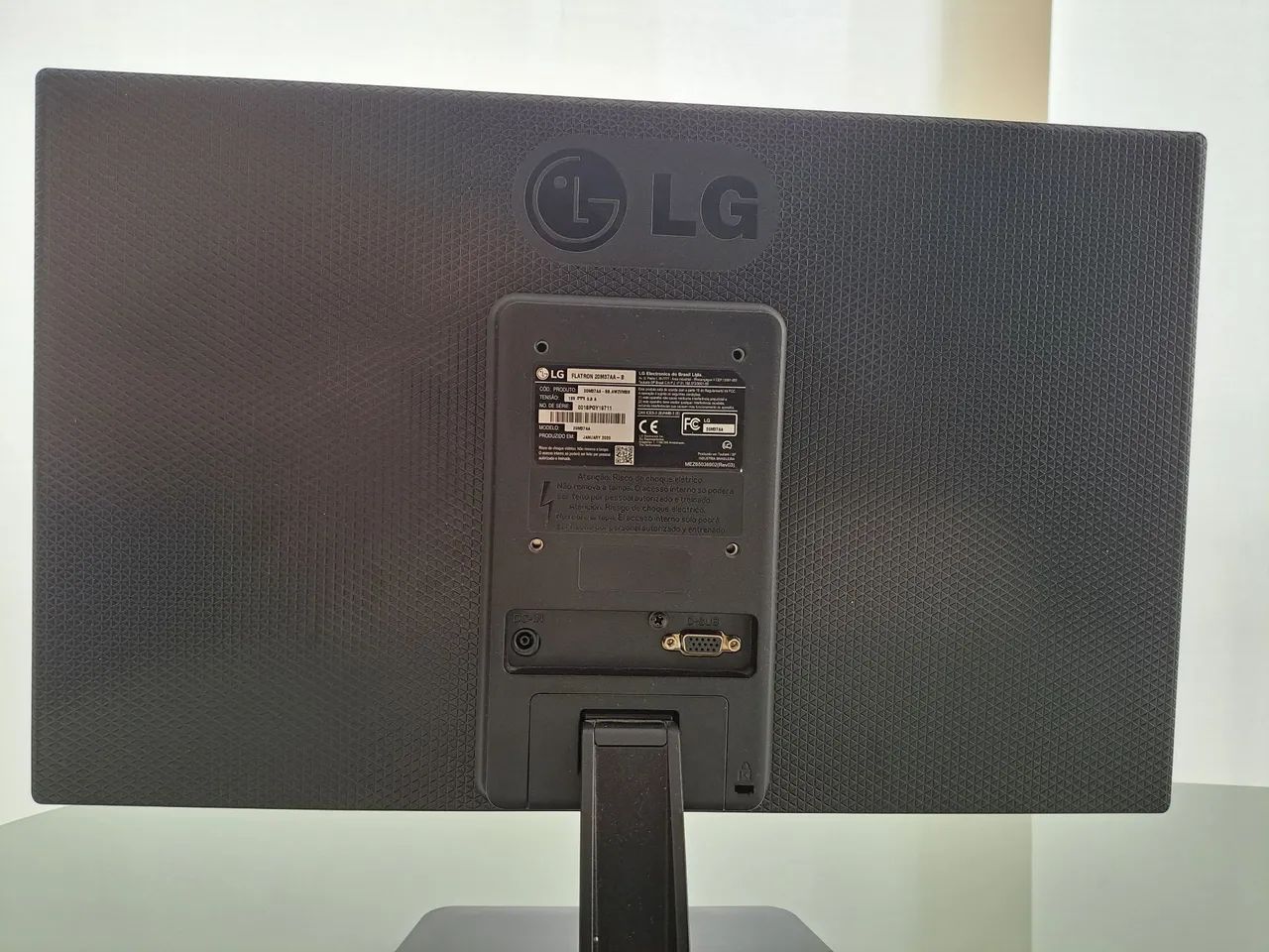 Monitor LG 19,5 Flatron 20m37aa-b - Foto 4