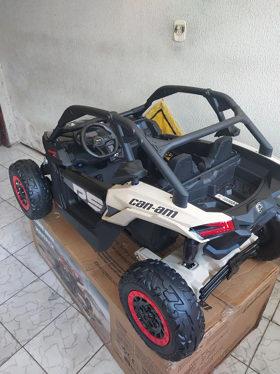 CARRINHO ELÉTRICO 24V CAN-AM MAVERICK  - Foto 4