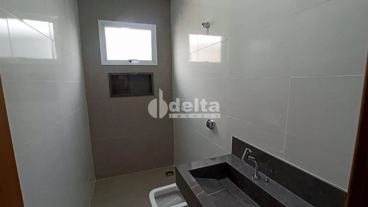 Casa residencial disponível para venda no bairro Laranjeiras em Uberlândia-MG - Foto 3