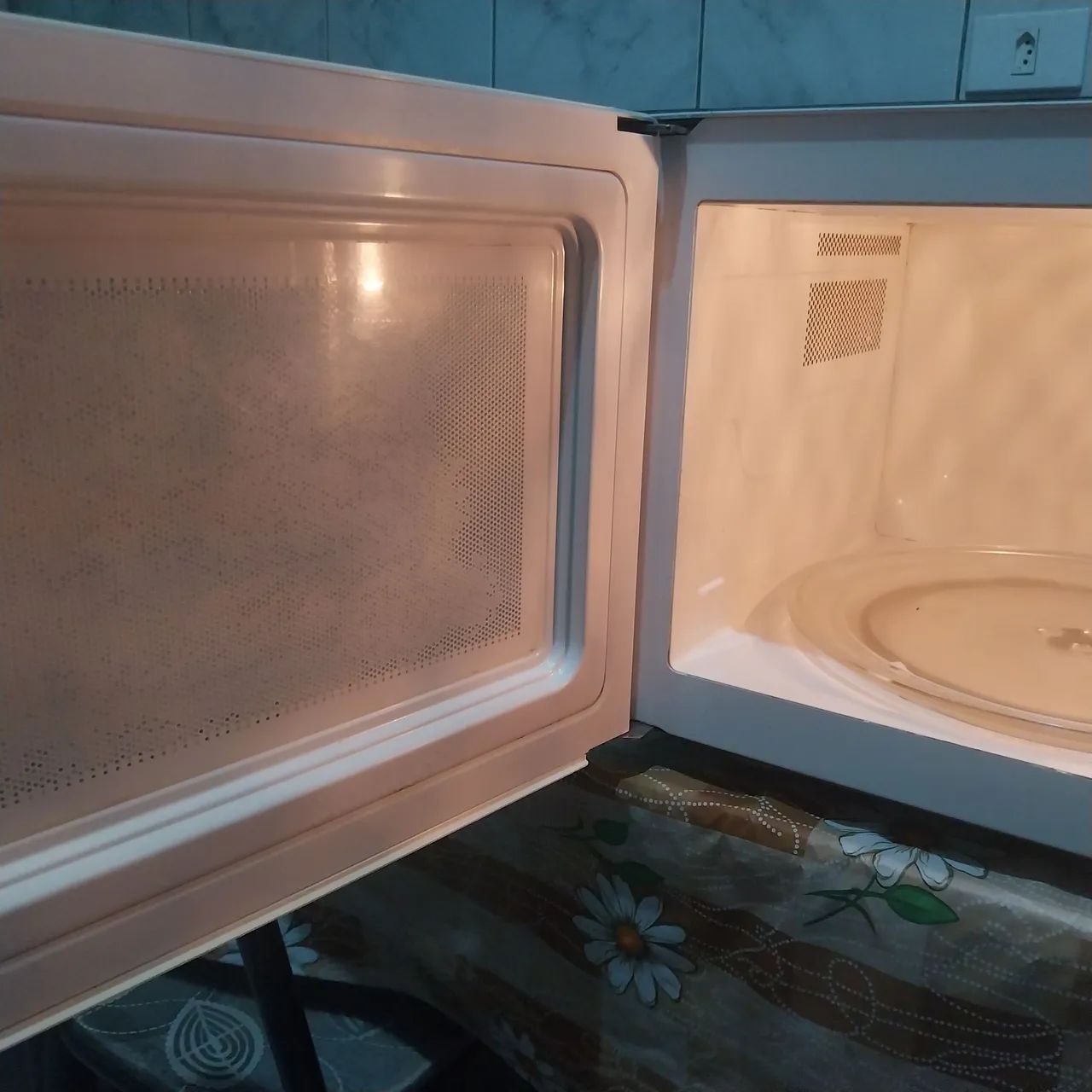 Micro-ondas Electrolux em ótimo estado - Foto 2