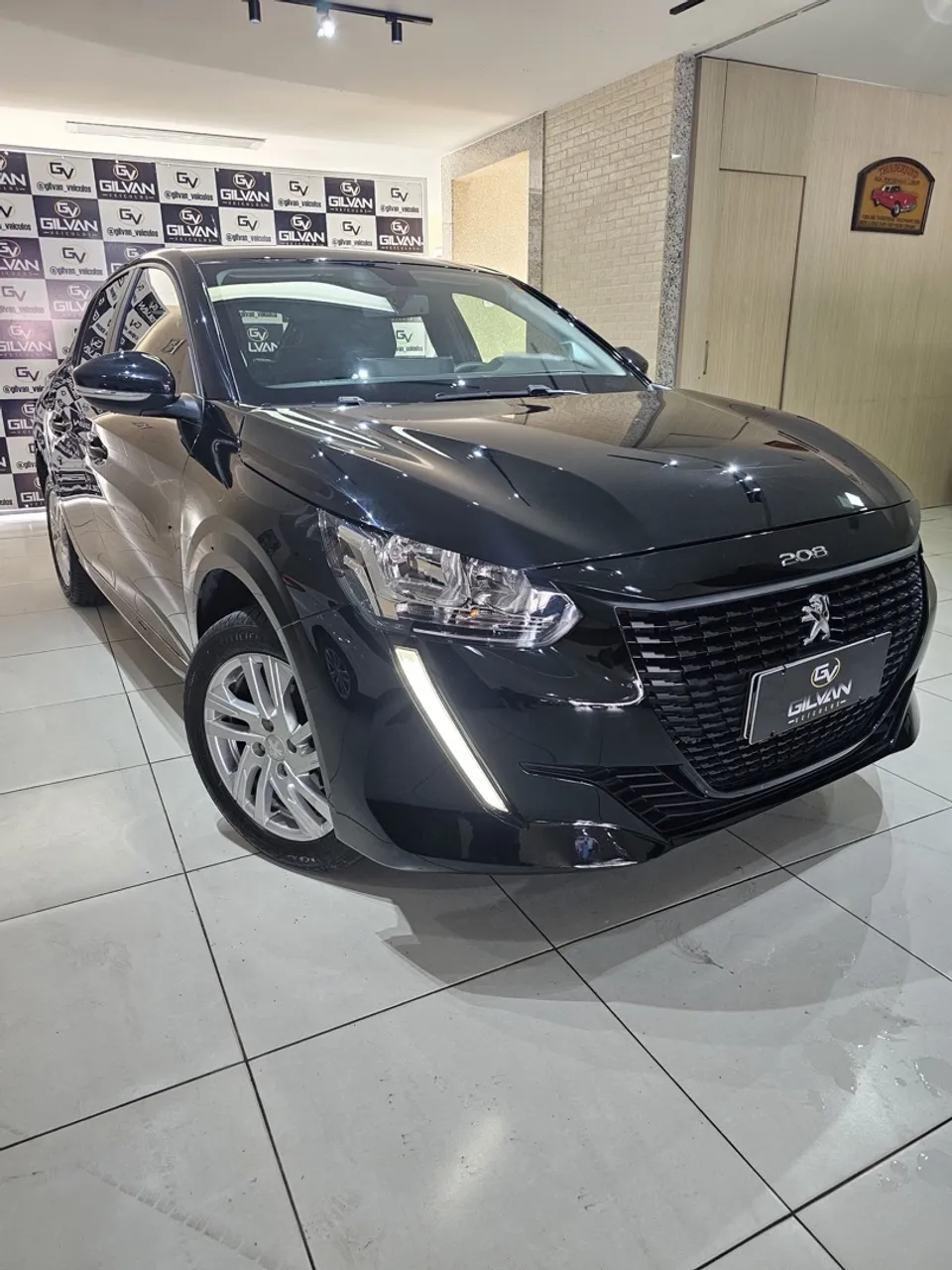 PEUGEOT 208 ACTIVE 1.6 2024 com apenas 4 mil km