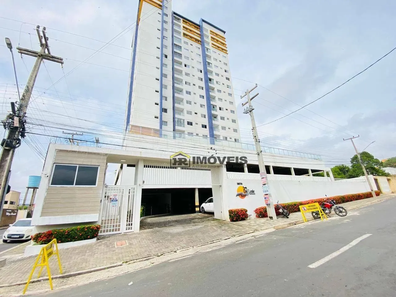 Apartamento com 2 dormitórios para alugar, 59 m² por R$ 2.800/mês - Uruguai - Teresina/PI