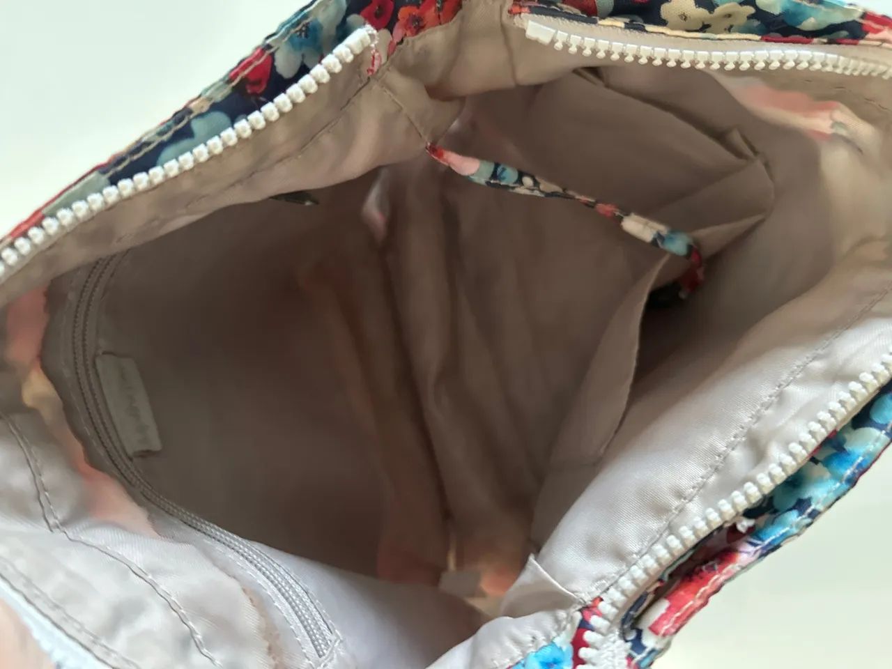 Vendo Bolsa Kipling Original Floral - Foto 5