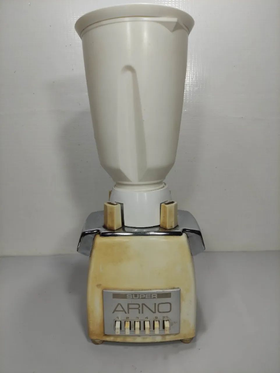 Liquidificador Arno Super Antigo 110v Funcionando 240w Lcb - Branco (Usado)