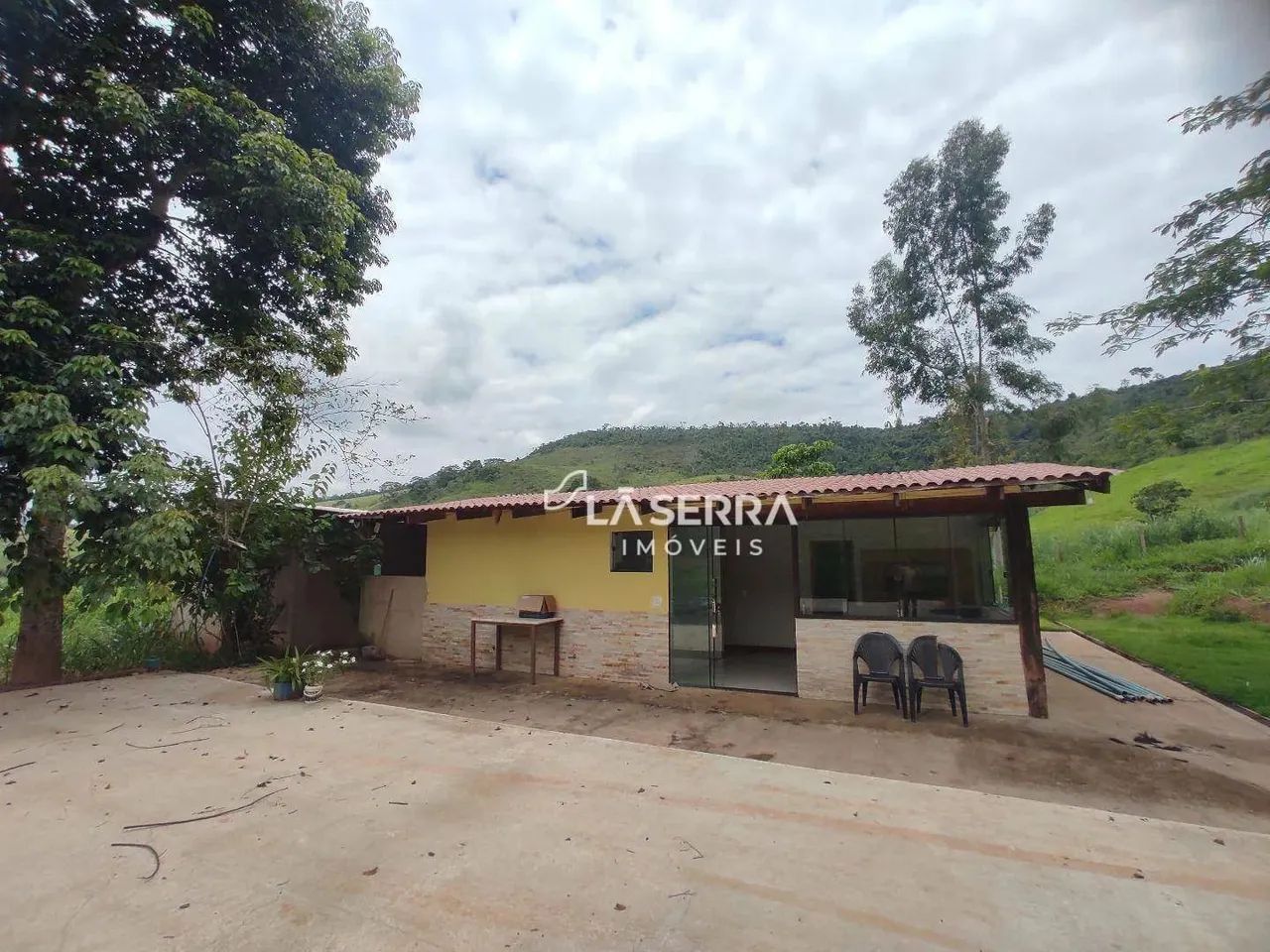 Sítio com 5 dormitórios à venda, 150000 m² por R$ 750.000,00 - Simão Pereira - Simão Perei - Foto 2