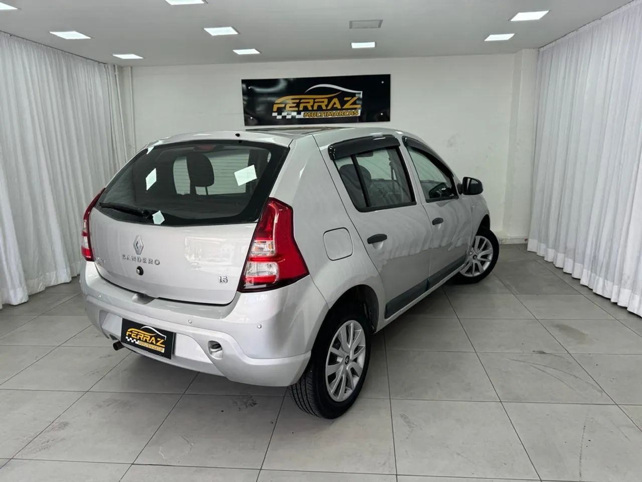 Renault Sandero Expression Flex 1.6 16V 5P 2012 - Foto 3