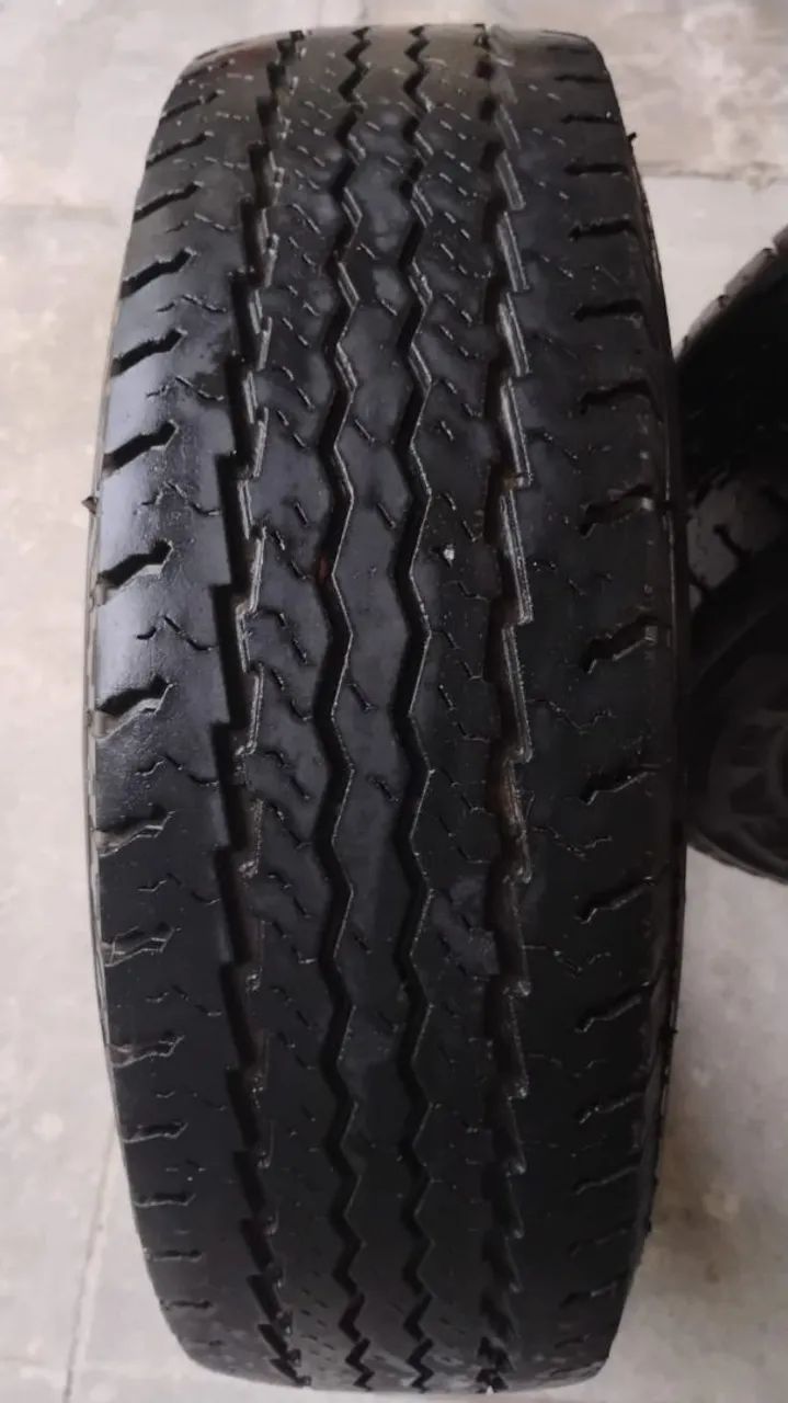 Pneu  de carga Goodyear g32 - Foto 3