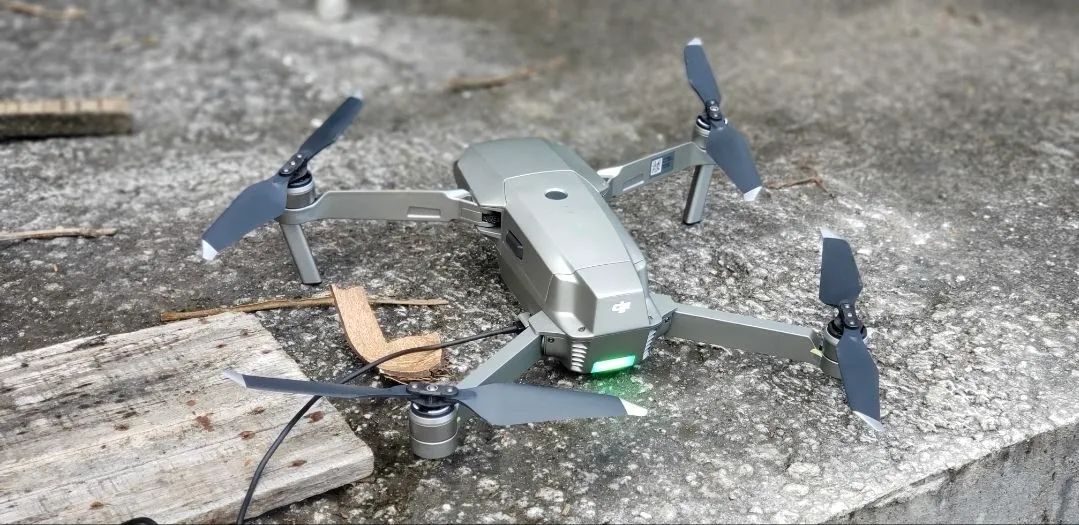 Drone Dji Mavic Pro Platinum com 3 baterias semi novo - Foto 2