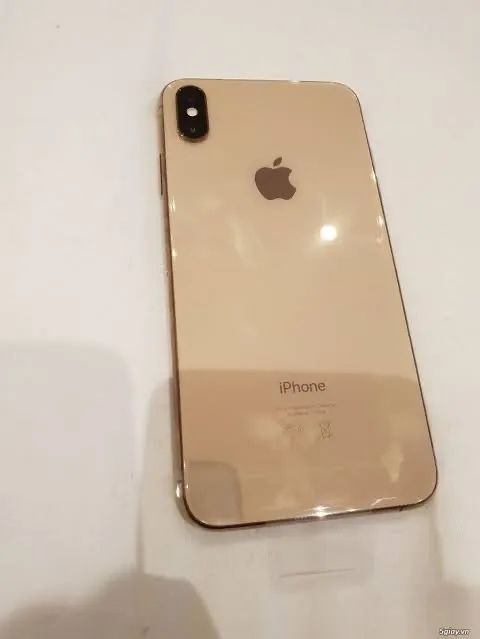 iPhone XS dourado 64gb