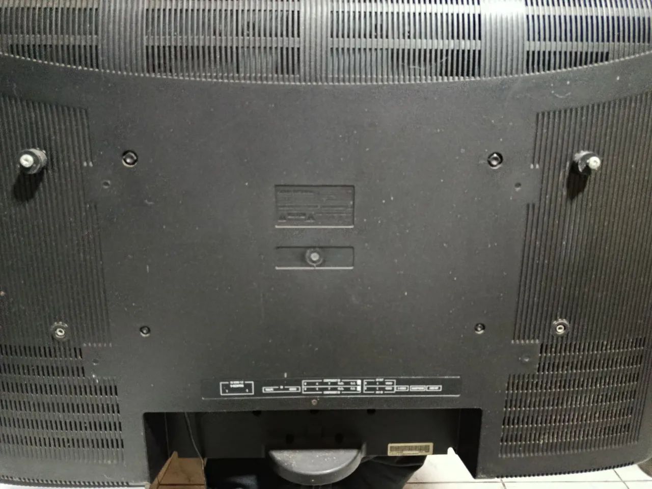 Vendo TV LCD SEMP TOSHIBA 43 polegadas  - Foto 2