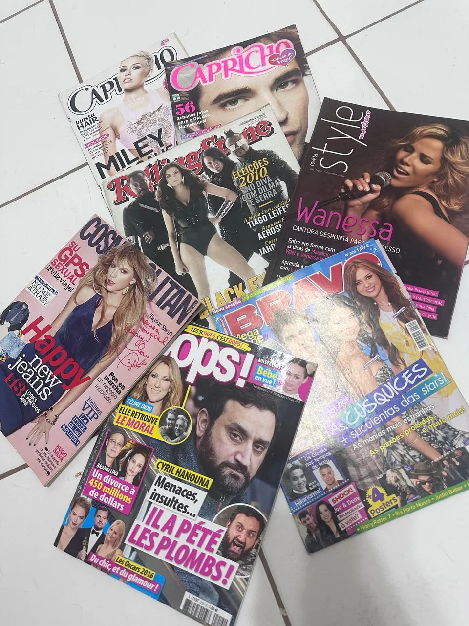 Revista Taylor swift , Miley Cyrus 