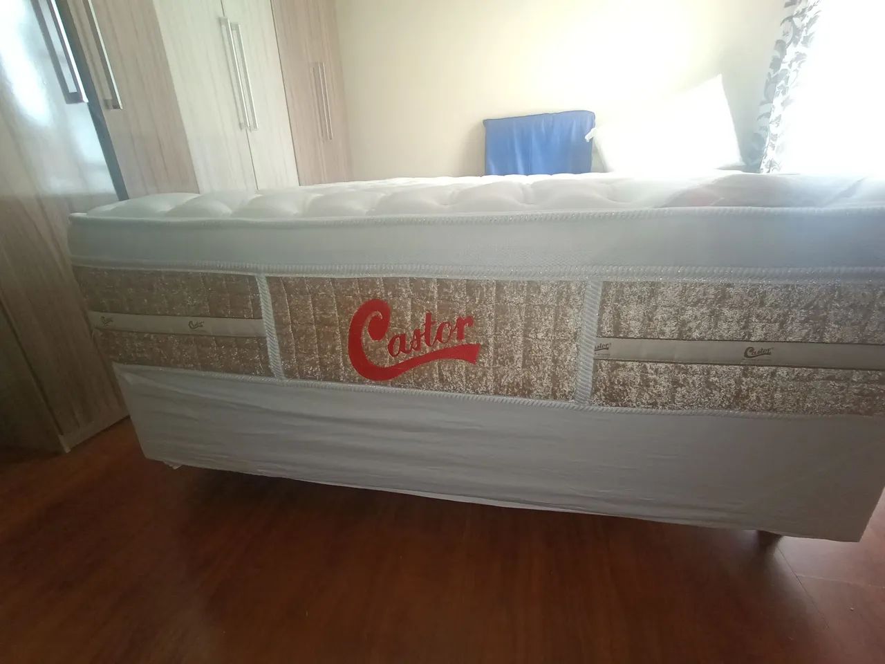 COLCHÃO DE CASAL , CASTOR 