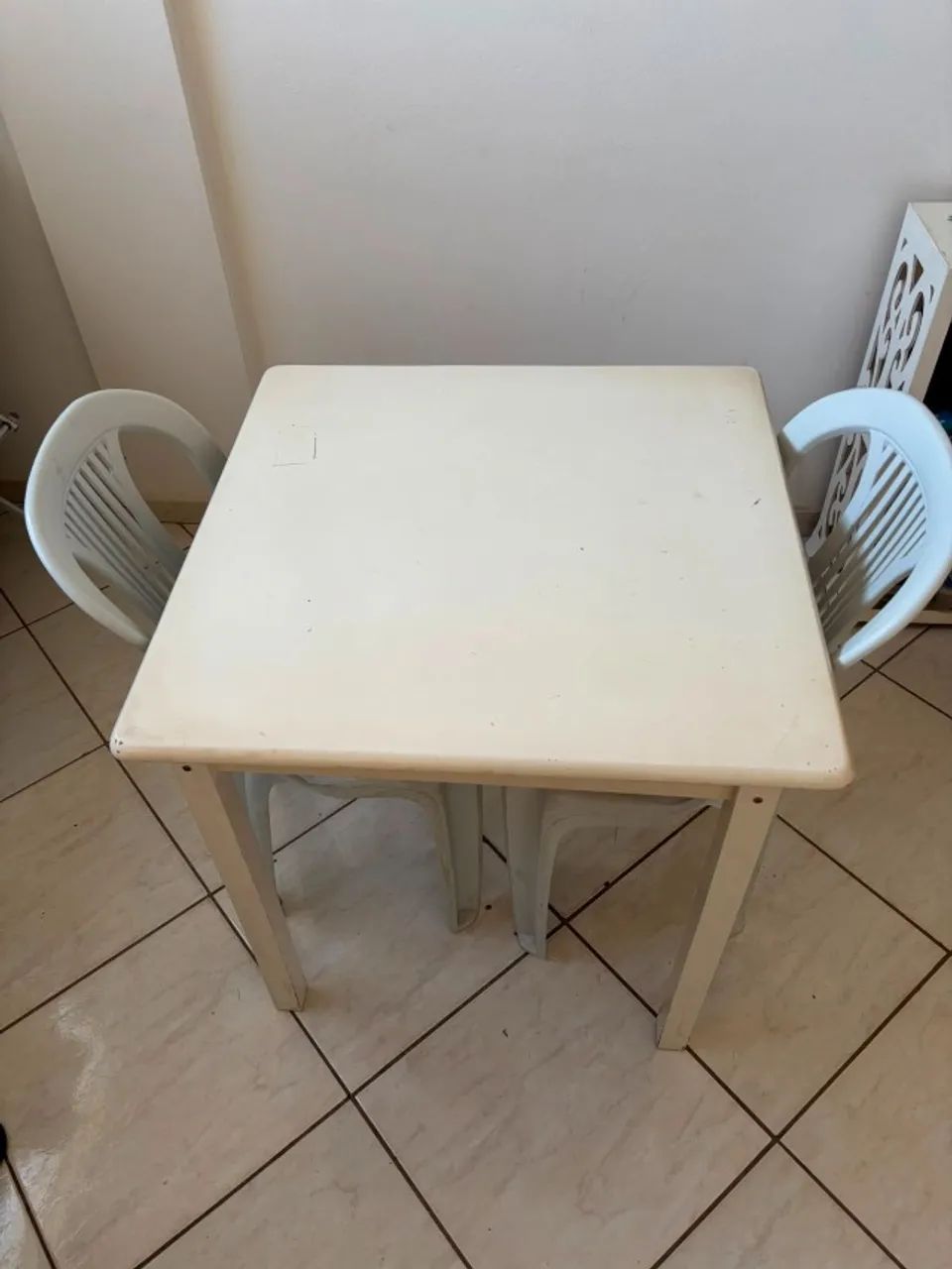 Mesa pequena - Foto 2
