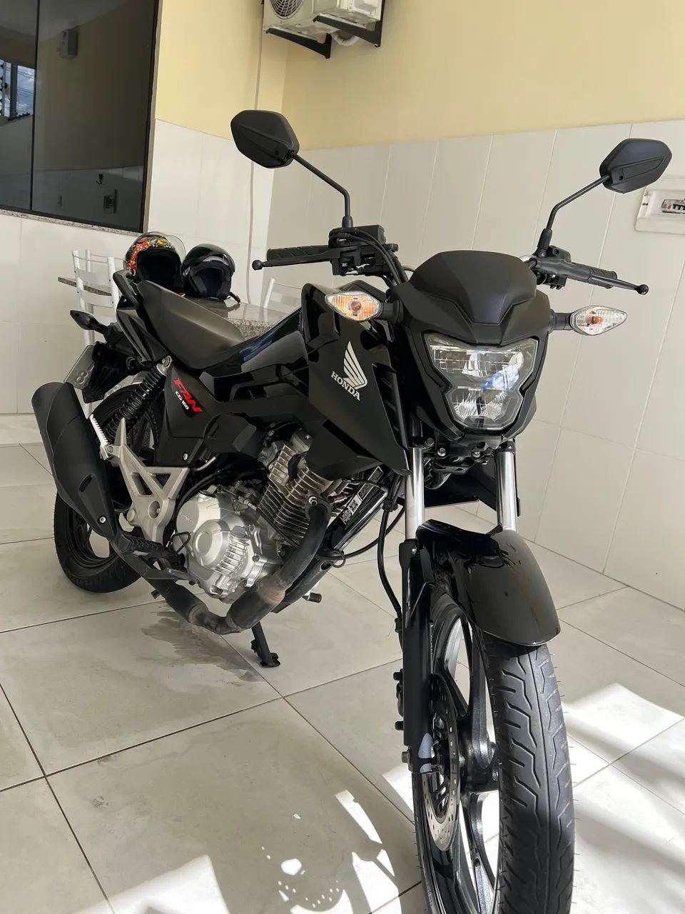 Moto CG fan 160