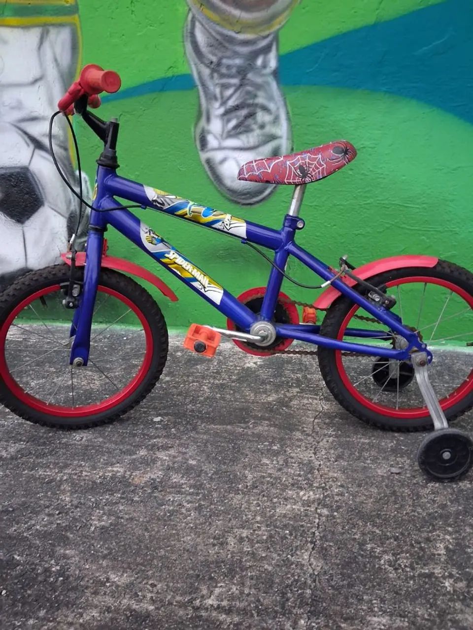 Bicicleta homem aranha  c/ mascara
