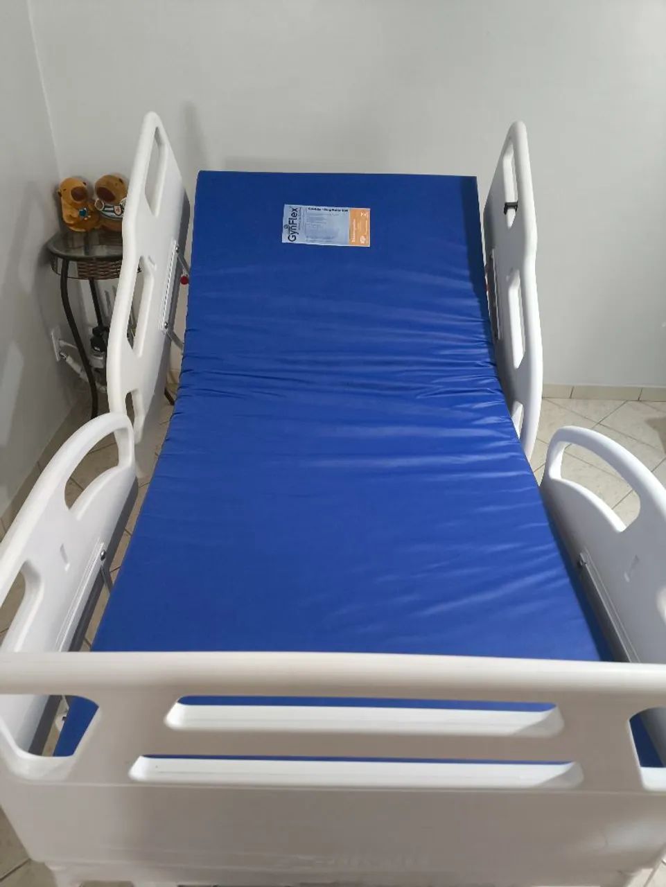 Cama hospitalar elétrica branca - Foto 4