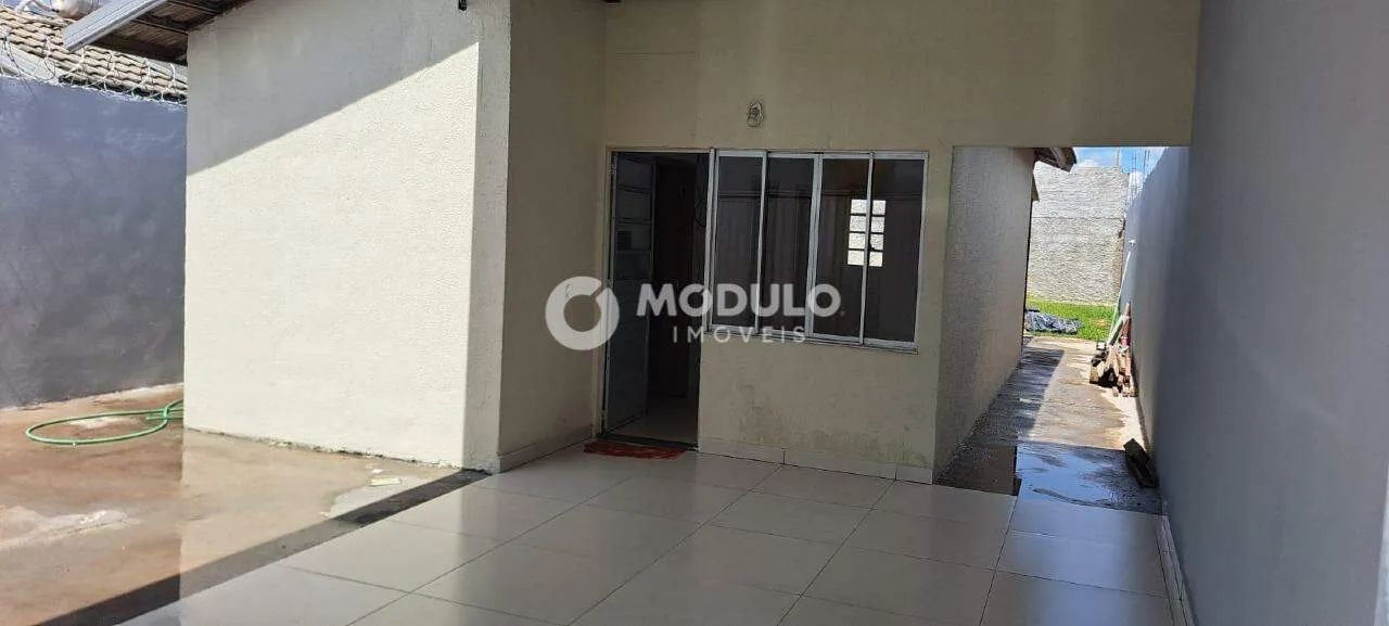 Casa MONTE HEBRON , 2 quartos, terreno 200 mts