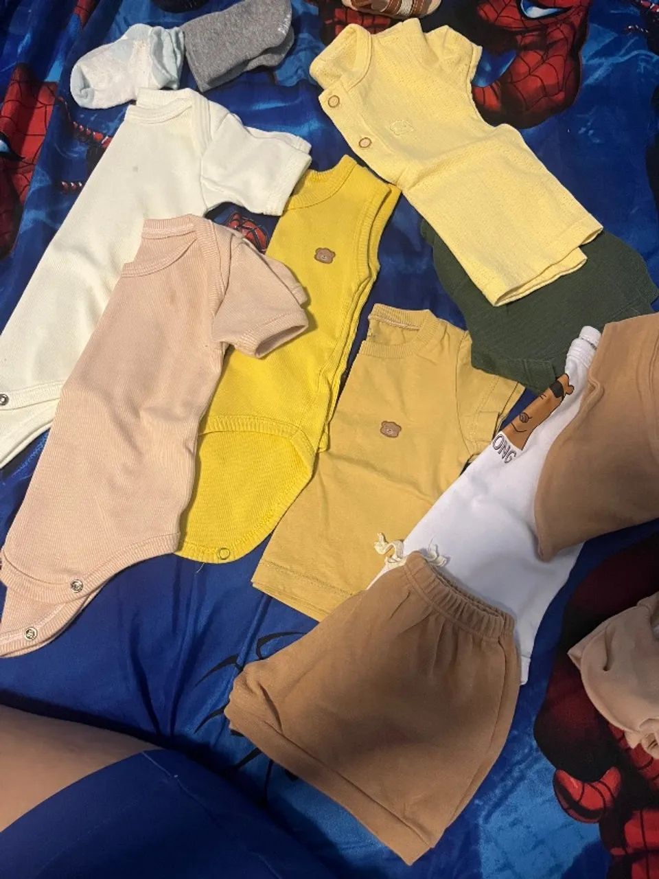 Lotes de Roupas de bebê 