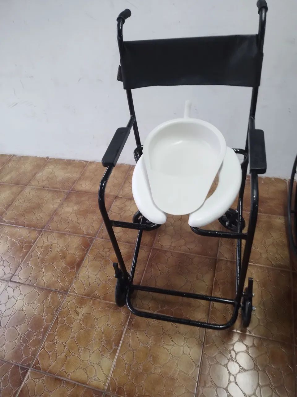 Cadeiras de rodas - Foto 4