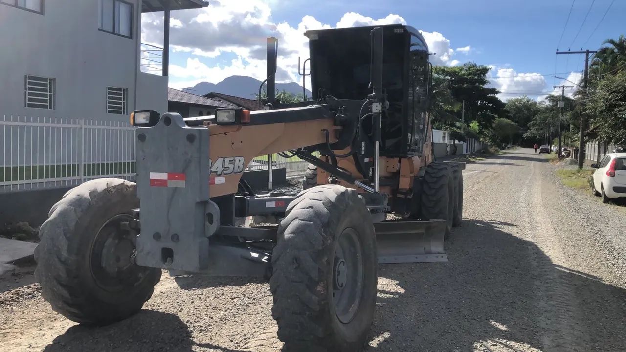 Vende se motoniveladora - Foto 6