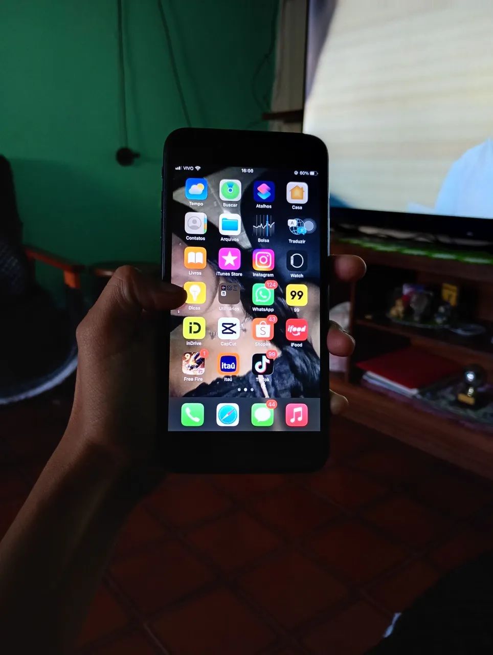 Vendo iPhone 7 plus 590$ - Foto 5