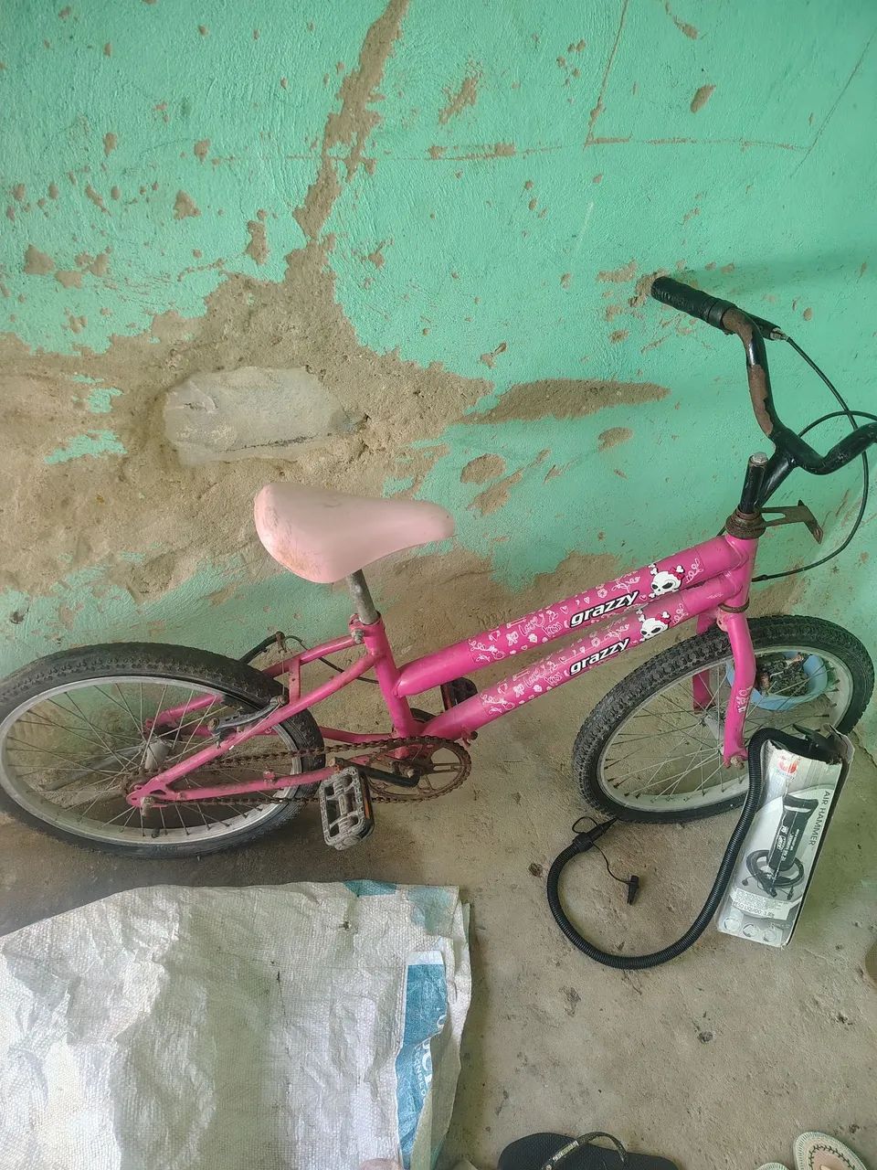 Bicicleta aro 20 em boas condições  - Foto 2