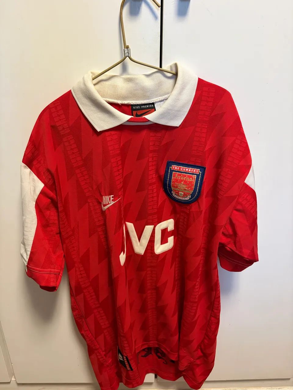 Arsenal 94/96 Nike JVC - Relíquia Anos 90 (Blockcore) - Roupas