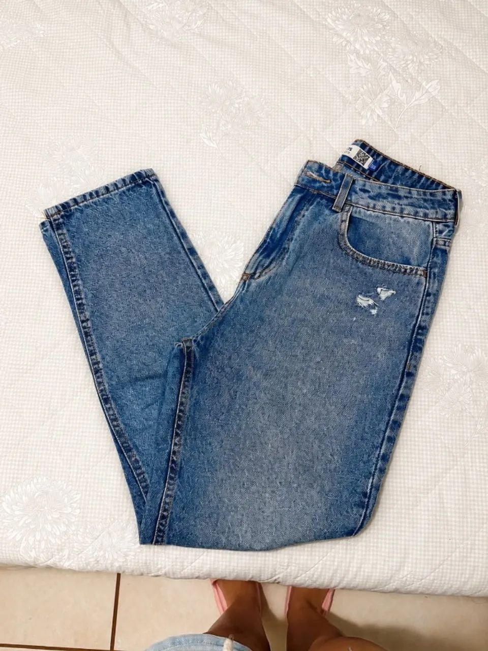 Calça Jeans Pouquíssimo Usada - Foto 2