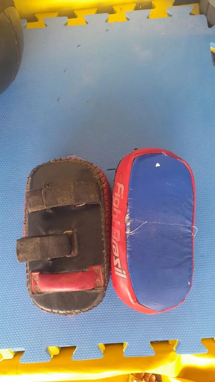 Equipamento de luta - Foto 2