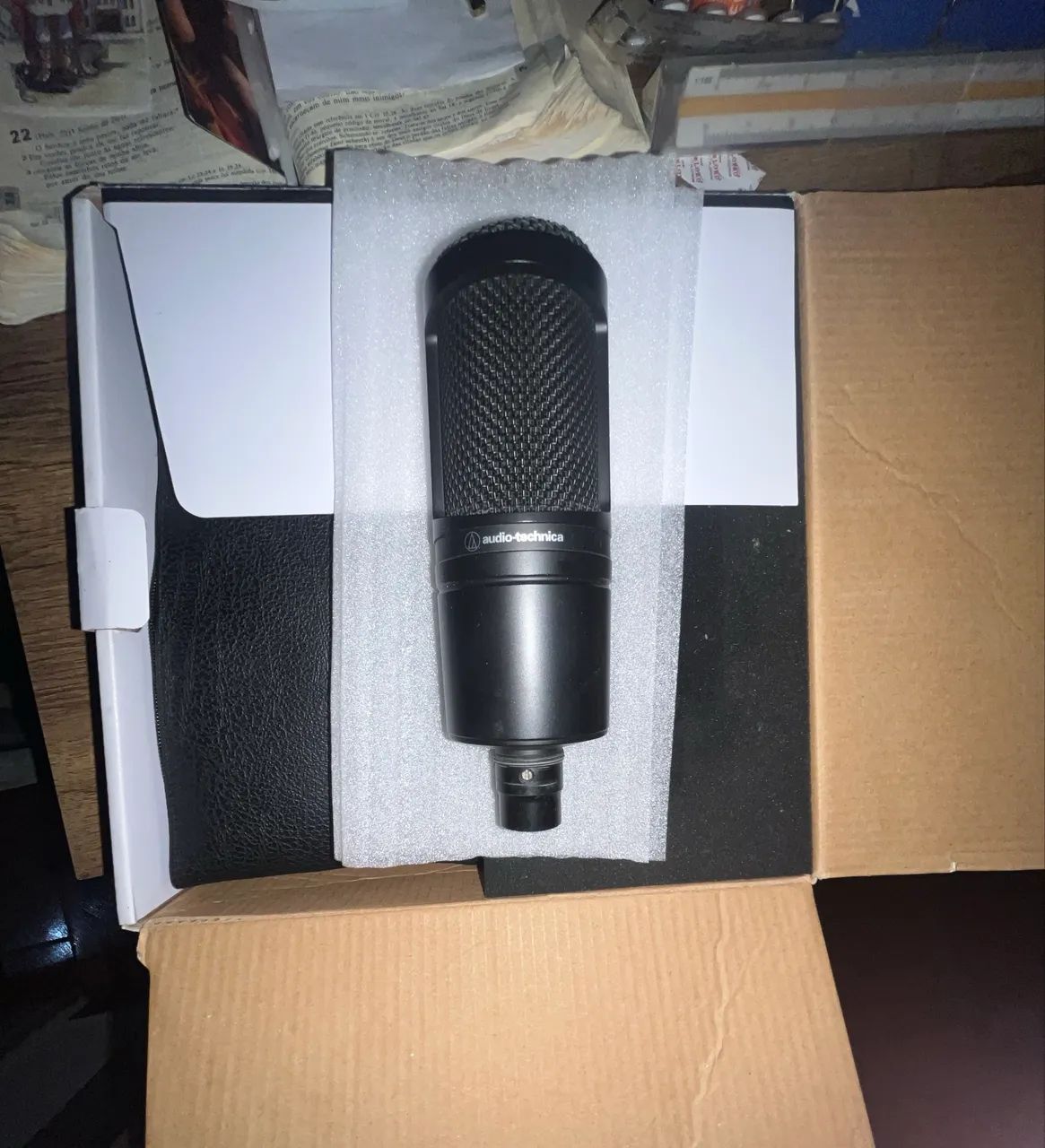 Microfone Condensador Audio-Technica AT2020 - Foto 4