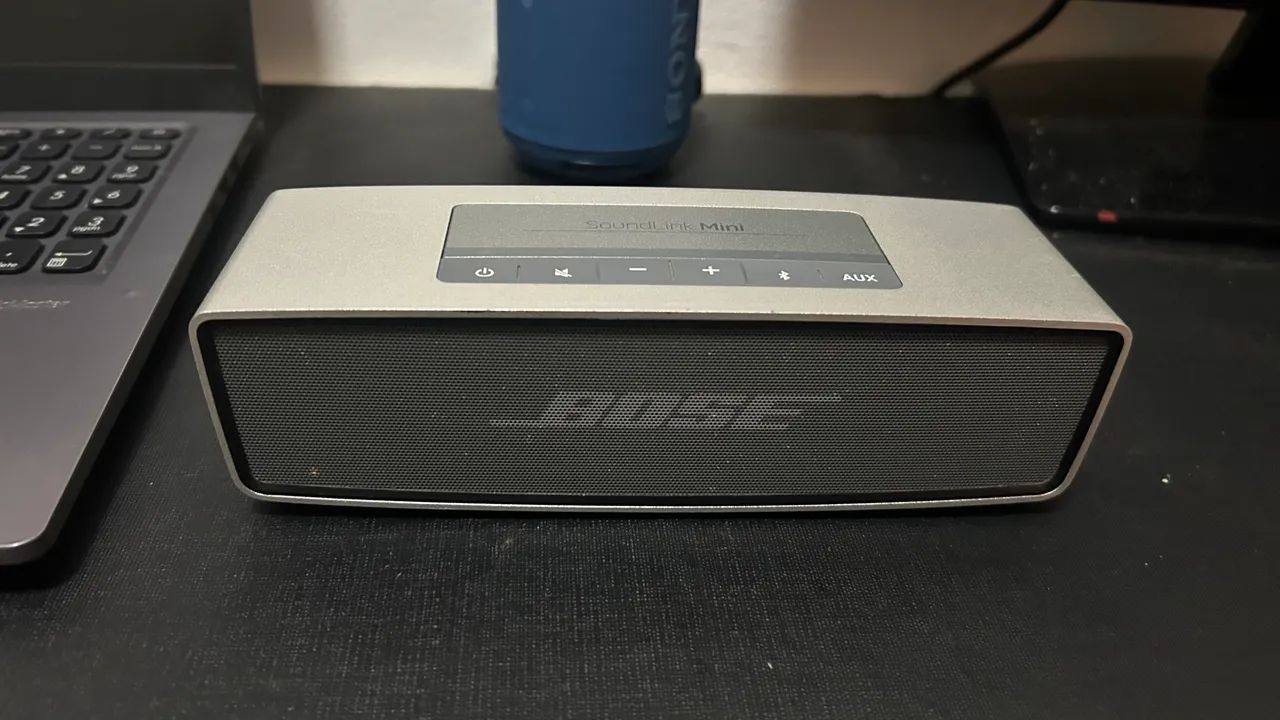 Caixa de Som Bluetooth Bose SoundLink Mini Original + Base Dock