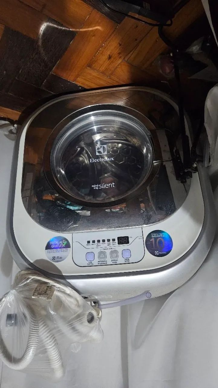 Lavadora mini silent eletrolux parede 3kg - Foto 2