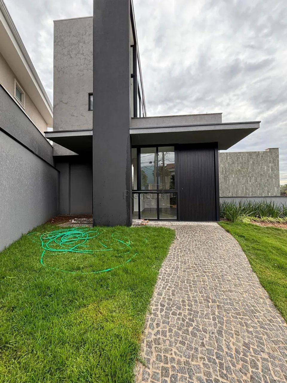 Sobrado à venda em Campinas, Swiss Park, com 4 quartos, com 330 m² - Foto 3