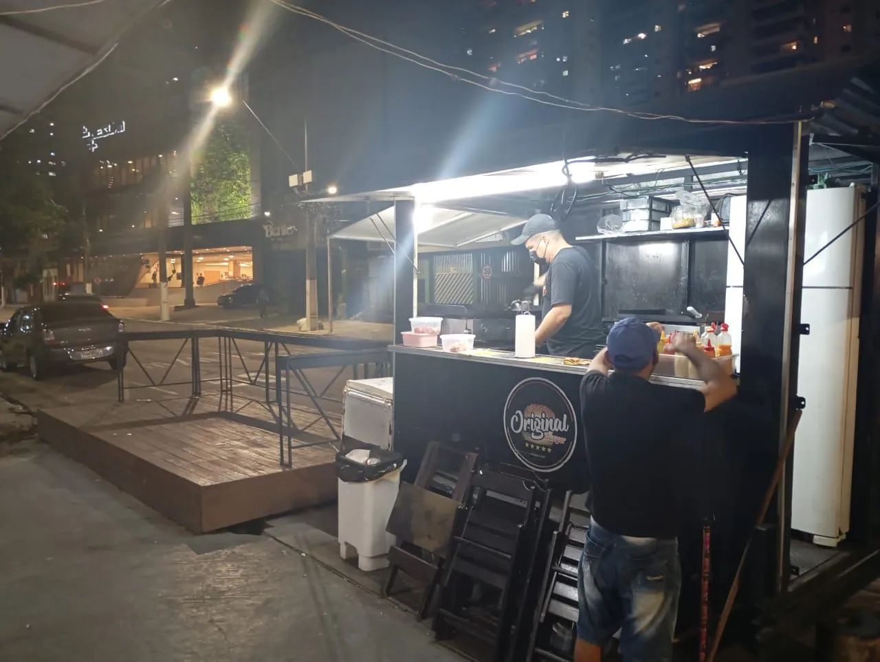 Vendo trailer com 2 eixos  - Foto 4