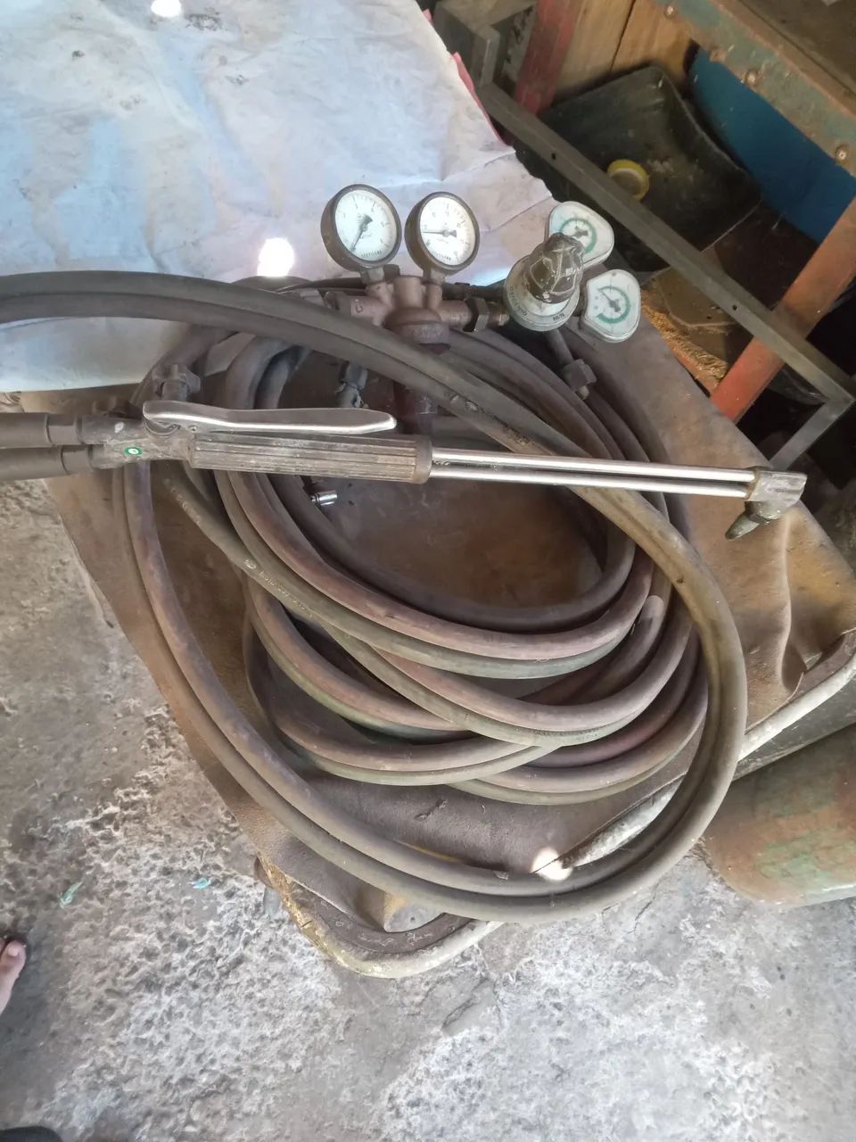 Excelente equipamento de funilaria 5 massaricosmassarico manômetros e mangueiras 1600,00 - Foto 5