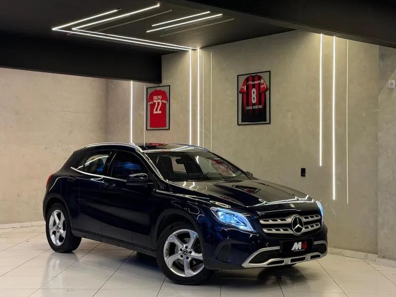 Mercedes-Benz GLA 200 Adv. 1.6/1.6 TB 16V Flex Aut. 2018