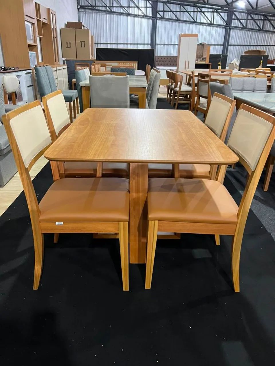 Mesa de Jantar com 4 cadeiras  - Foto 4