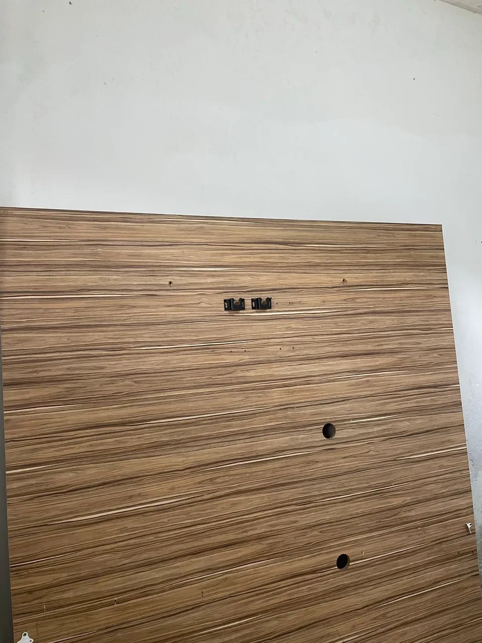 Vendo Painel com móvel 