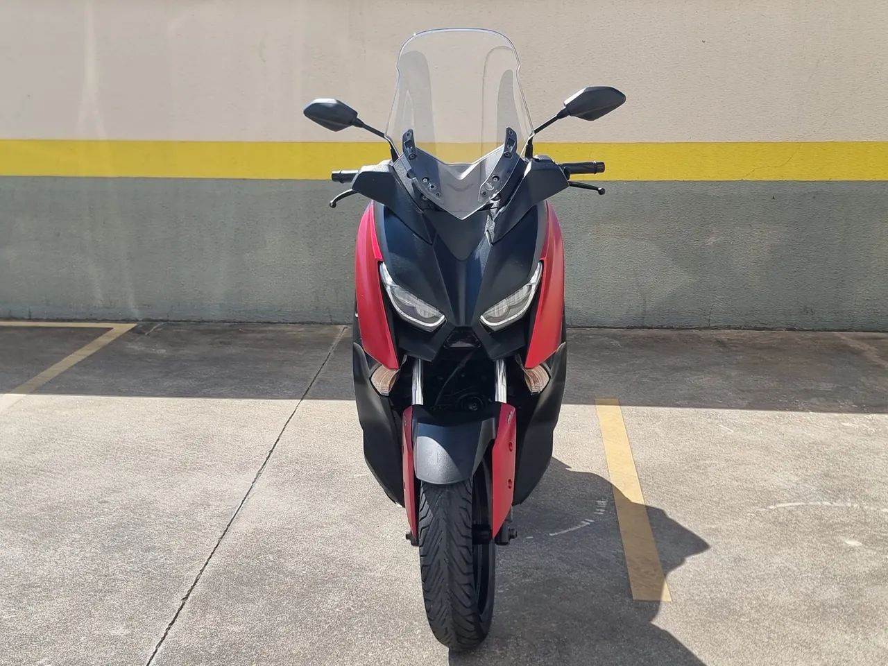 Yamaha XMAX 250ABS DARTHvander  - Foto 3