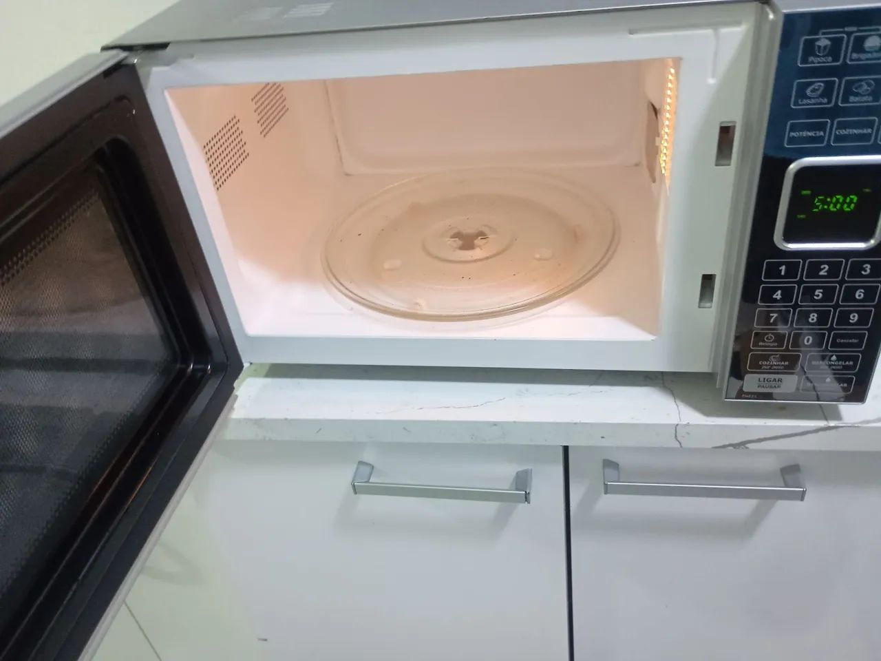 Microondas Philco 25 Litros Espelhado  - Foto 4