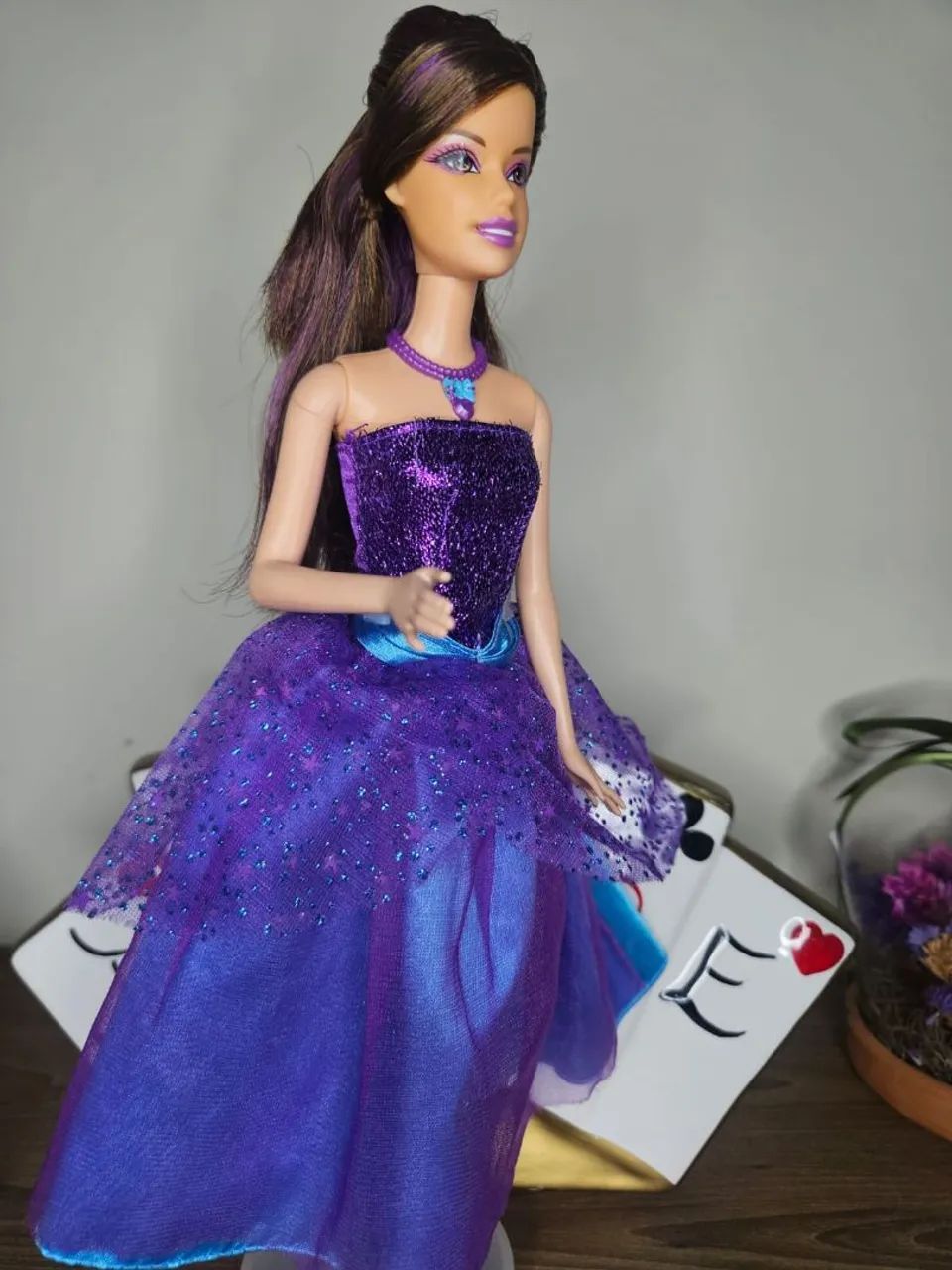 Boneca Barbie em Moda e Magia - Foto 3