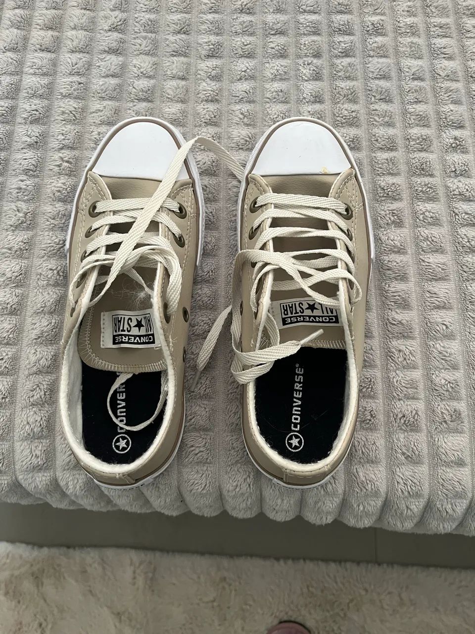 Tênis e bota - Foto 3