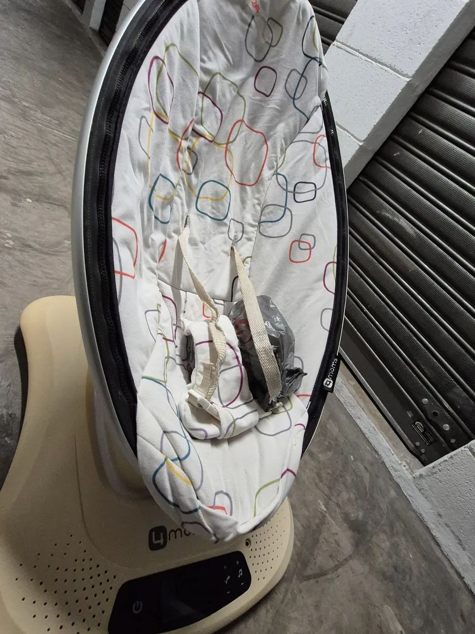 Mamaroo 4 mons