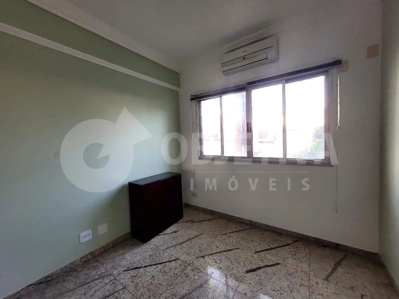 Sala para aluguel, 1 vaga, UMUARAMA - UBERLANDIA/MG - Foto 4