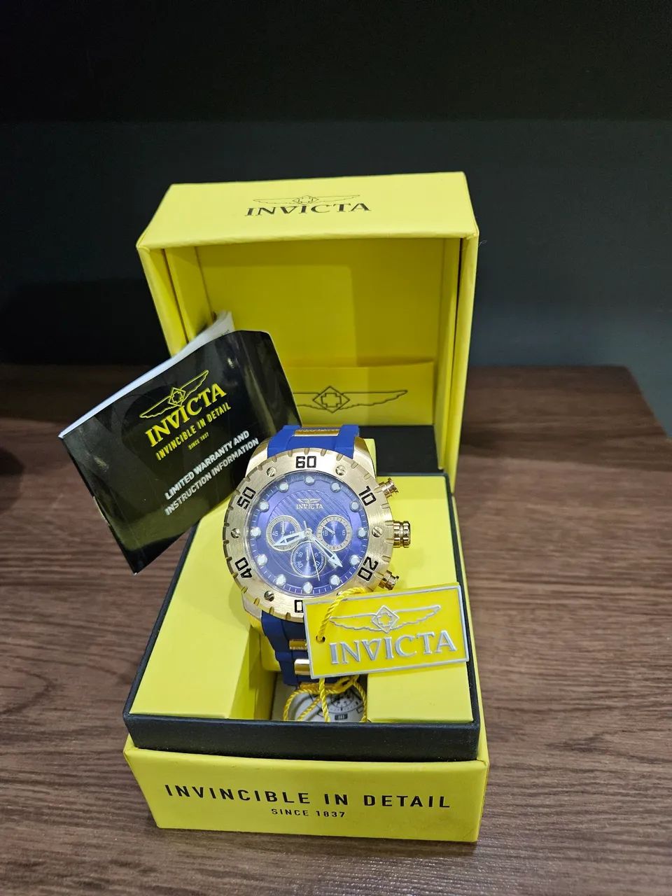Invicta Pro Diver Modelo 20280