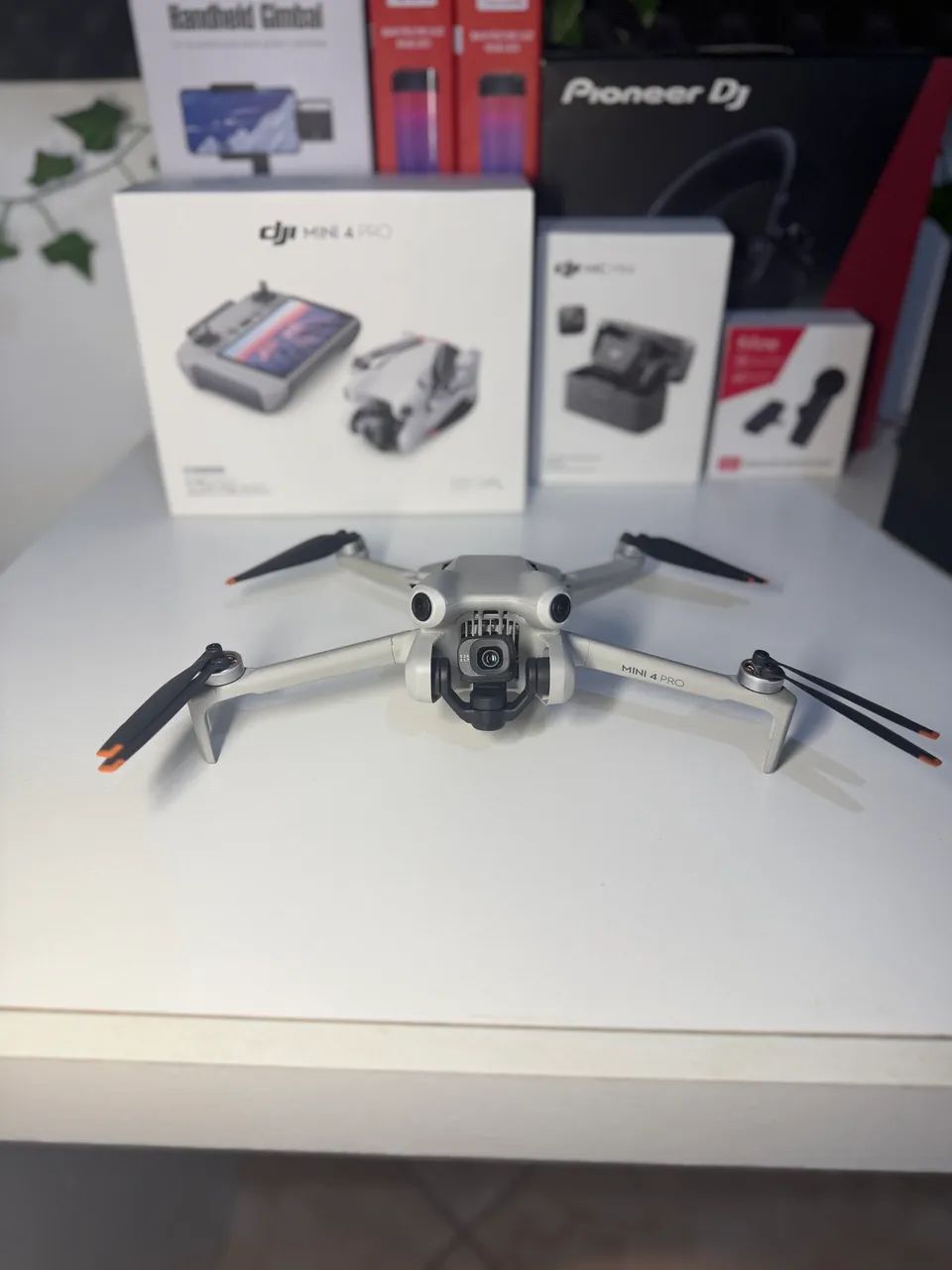 Dji Mini 4 Pro (Combo Fly More) VEJA!!! - Foto 3