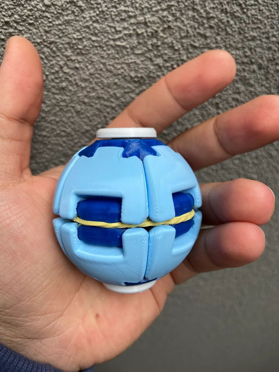 Bola Giratória Fidget Toy 3D - Foto 3