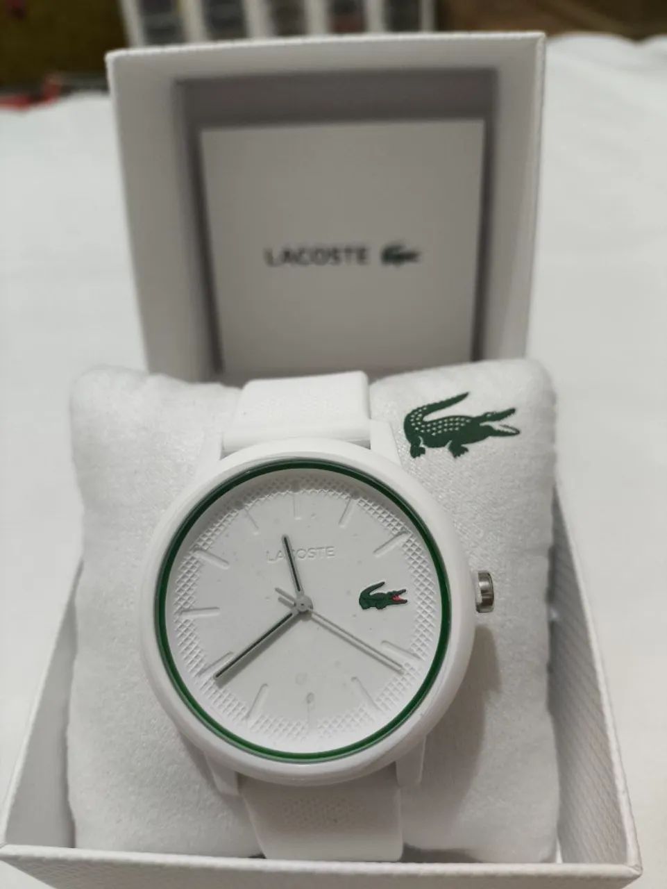 Relógio da Lacoste Novo na Caixa